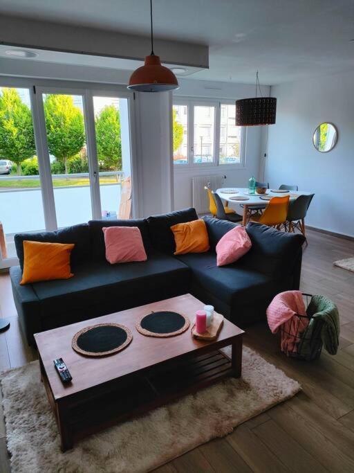 Chaleureux Appartement. Dinan Buitenkant foto
